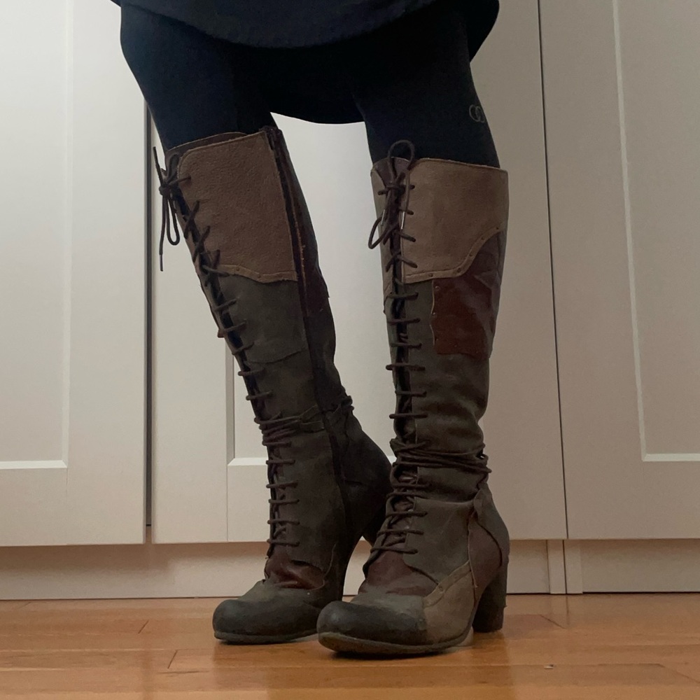 Made in Portugal leather tall boot sz40